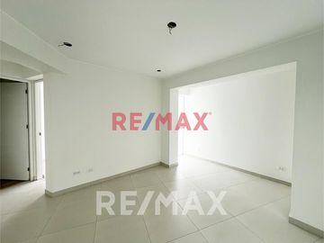 Se Vende Departamento Duplex De Estreno En La Molina - 151M2