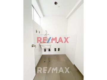 Se Vende Departamento Duplex De Estreno En La Molina - 151M2
