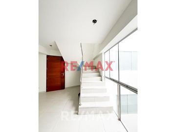 Se Vende Departamento Duplex De Estreno En La Molina - 176 M2