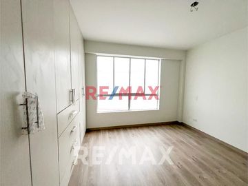 Se Vende Departamento Duplex De Estreno En La Molina - 176 M2