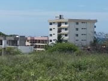 VENTA SOLAR EN PUNTA BLANCA CON ESPECTACULAR VISTA AL MAR