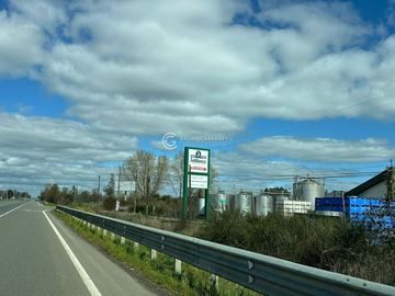 TERRENO 1.3 HA INDUSTRIAL ORILLA RUTA 5 SUR