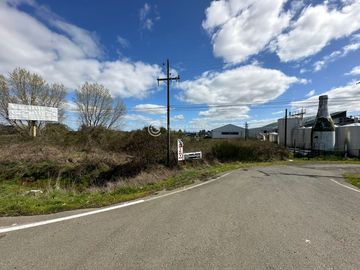 TERRENO 1.3 HA INDUSTRIAL ORILLA RUTA 5 SUR