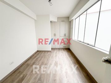 Se Vende Departamento Flat De Estreno En La Molina - 119 M2