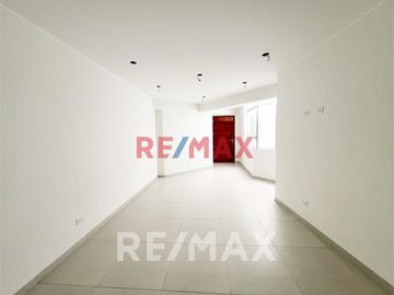 Se Vende Departamento Flat De Estreno En La Molina - 104 M2