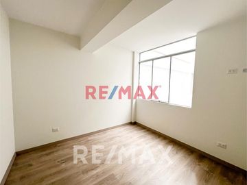 Se Vende Departamento Flat De Estreno En La Molina - 104 M2