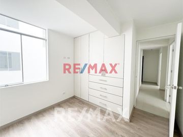 Se Vende Departamento Flat De Estreno En La Molina - 104 M2