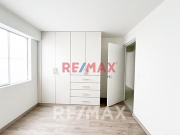 Se Vende Departamento Flat De Estreno En La Molina - 104 M2