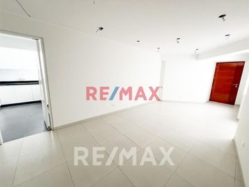 Se Vende Departamento Flat De Estreno En La Molina - 104 M2