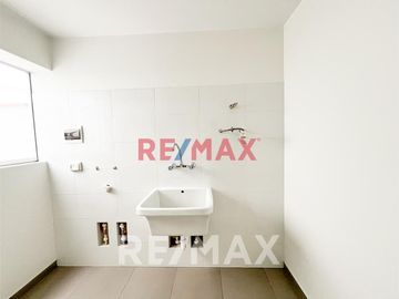 Se Vende Departamento Duplex De Estreno En La Molina - 126 M2