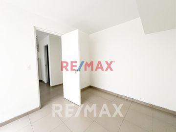 Se Vende Departamento Duplex De Estreno En La Molina - 126 M2