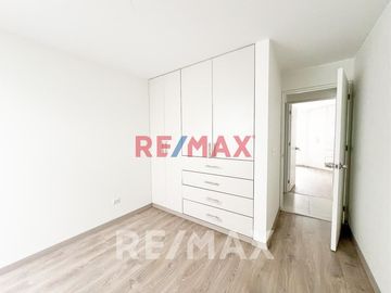 Se Vende Departamento Duplex De Estreno En La Molina - 126 M2