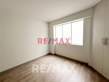 Se Vende Departamento Duplex De Estreno En La Molina - 126 M2