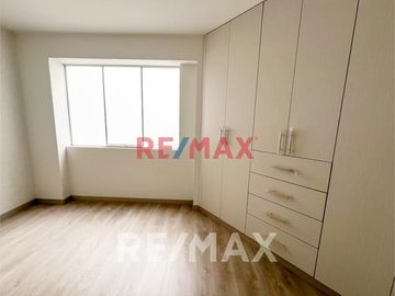 Se Vende Departamento Duplex De Estreno En La Molina - 126 M2