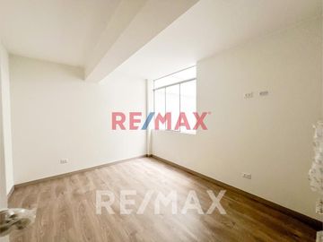 Se Vende Departamento Flat De Estreno En La Molina - 147 M2