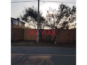 Se Vende Terreno En El Sol De La Molina - 1000M2