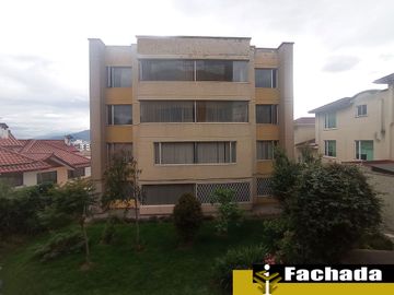 Departamento de venta Santa Lucia, 4 dormitorio, primer piso, cerca liceo Ortega y Gasset