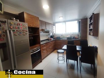 Departamento de venta Santa Lucia, 4 dormitorio, primer piso, cerca liceo Ortega y Gasset