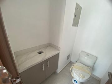 CASAS DE VENTA EN EL ARENAL CON PISCINA
