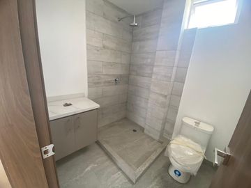 CASAS DE VENTA EN EL ARENAL CON PISCINA