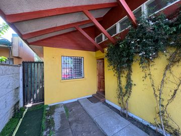 Casa 1 piso 3D 1B 1E en condominio cerrado Parque Lantaño Chillán.