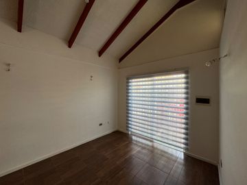Casa 1 piso 3D 1B 1E en condominio cerrado Parque Lantaño Chillán.
