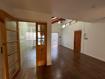 Casa 1 piso 3D 1B 1E en condominio cerrado Parque Lantaño Chillán.