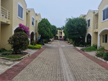VENTA CASA OPORTUNIDAD VILLACAMPESTRE