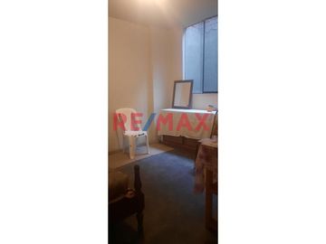 Venta De Casa De 2 Pisos - Lurigancho