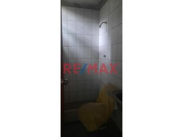 Venta De Casa De 2 Pisos - Lurigancho