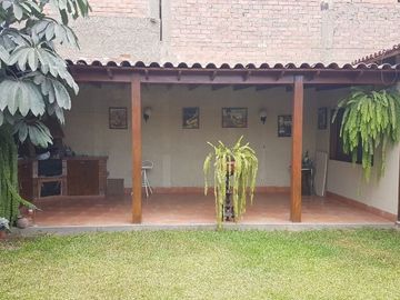 OCASION SE VENDE UNA LINDA CASA