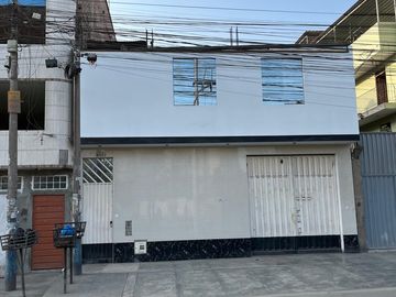 Venta Casa En Avenida Ferrocarril En Santa Anita