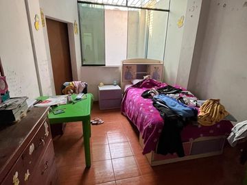 Venta Casa En Avenida Ferrocarril En Santa Anita