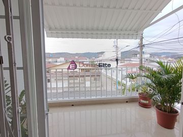 Venta Casa Rentera Urdesa Central, a una cuadra de Av Victor Emilio Estrada, cerca San Marino, Guayaquil