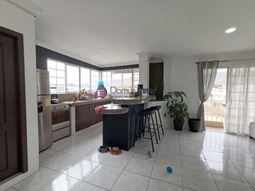 Venta Casa Rentera Urdesa Central, a una cuadra de Av Victor Emilio Estrada, cerca San Marino, Guayaquil