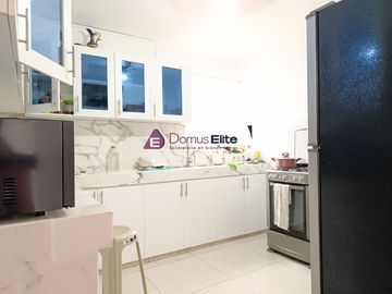 Venta Casa Rentera Urdesa Central, a una cuadra de Av Victor Emilio Estrada, cerca San Marino, Guayaquil