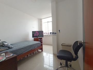 Venta Casa Rentera Urdesa Central, a una cuadra de Av Victor Emilio Estrada, cerca San Marino, Guayaquil