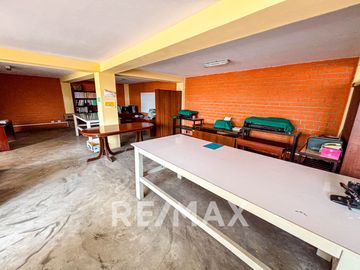 Venta De Casa Amueblada 1346.32M2 Construida Muy Cerca A La Av Tomas Valle En Smp
