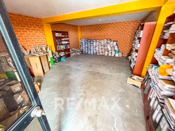 Venta De Casa Amueblada 1346.32M2 Construida Muy Cerca A La Av Tomas Valle En Smp