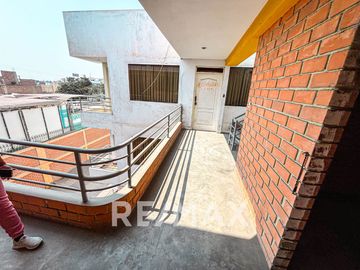 Venta De Casa Amueblada 1346.32M2 Construida Muy Cerca A La Av Tomas Valle En Smp