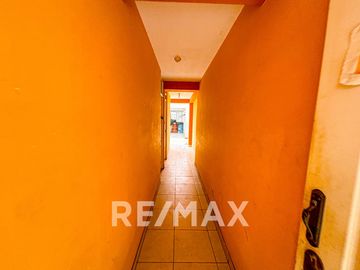 Venta De Casa Amueblada 1346.32M2 Construida Muy Cerca A La Av Tomas Valle En Smp