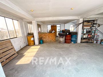Venta De Casa Amueblada 1346.32M2 Construida Muy Cerca A La Av Tomas Valle En Smp