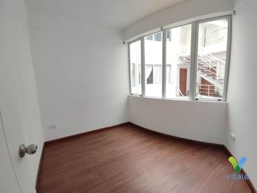 Amplio e Iuminado Dpto en Venta - Av. La Merced, Miraflores limite con Surco