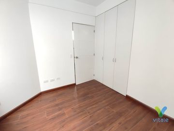 Amplio e Iuminado Dpto en Venta - Av. La Merced, Miraflores limite con Surco