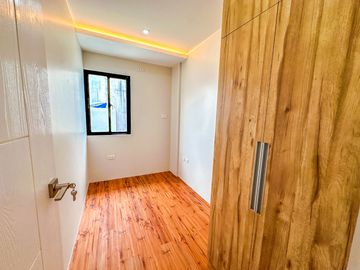 800K Downpayment,  Elegantly Finished Modern 3 Storey townhouse for sale in Pilar Village Las Pinas City.
