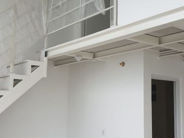 SEWA JUAL UNFURNISHED APARTEMEN ICON GRESIK JAWA TIMUR
