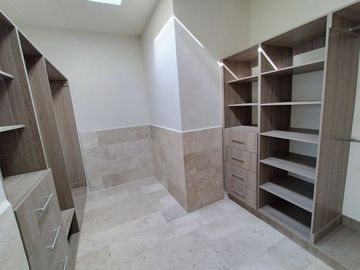 Casa de un piso en Magnolia, San Miguel de Allende, 3 Recámaras, Amenidades, Seguridad