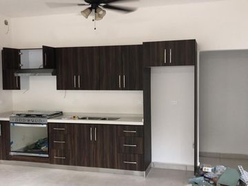 SE VENDE CASA EN Paseo de Los Conquistadores 2o, Cumbres 2º. Sector, Monterrey, Nuevo León, México