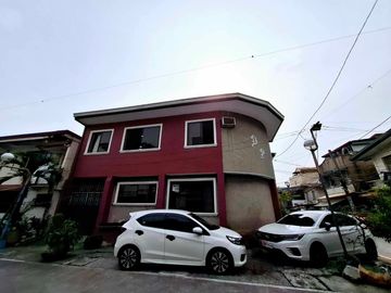SOLD!!!! HOUSE FOR SALE WITH TWO ATTACHED APARTMENTS IN SAN ANDRES STA ANA MANILA