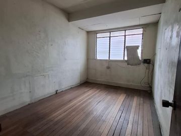 SOLD!!!! HOUSE FOR SALE WITH TWO ATTACHED APARTMENTS IN SAN ANDRES STA ANA MANILA